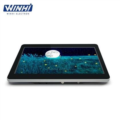 Digitalni pomični znak od 65 inča
